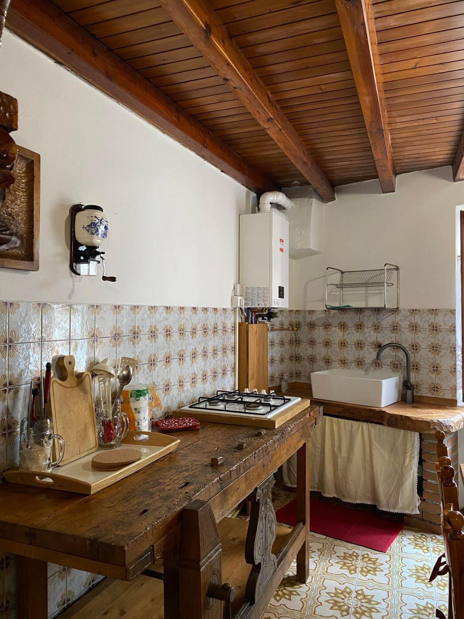Villa Casa Nel Centro Storico Di Borno Exterior foto